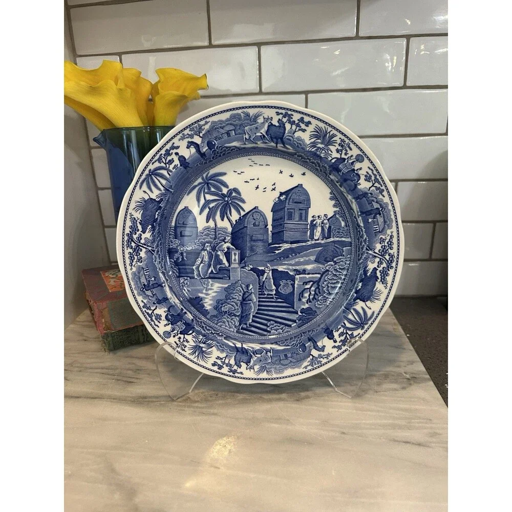 Spode Blue Room Collection Traditions Series ‘Caramanian’ Plate, 10.5” Pristine